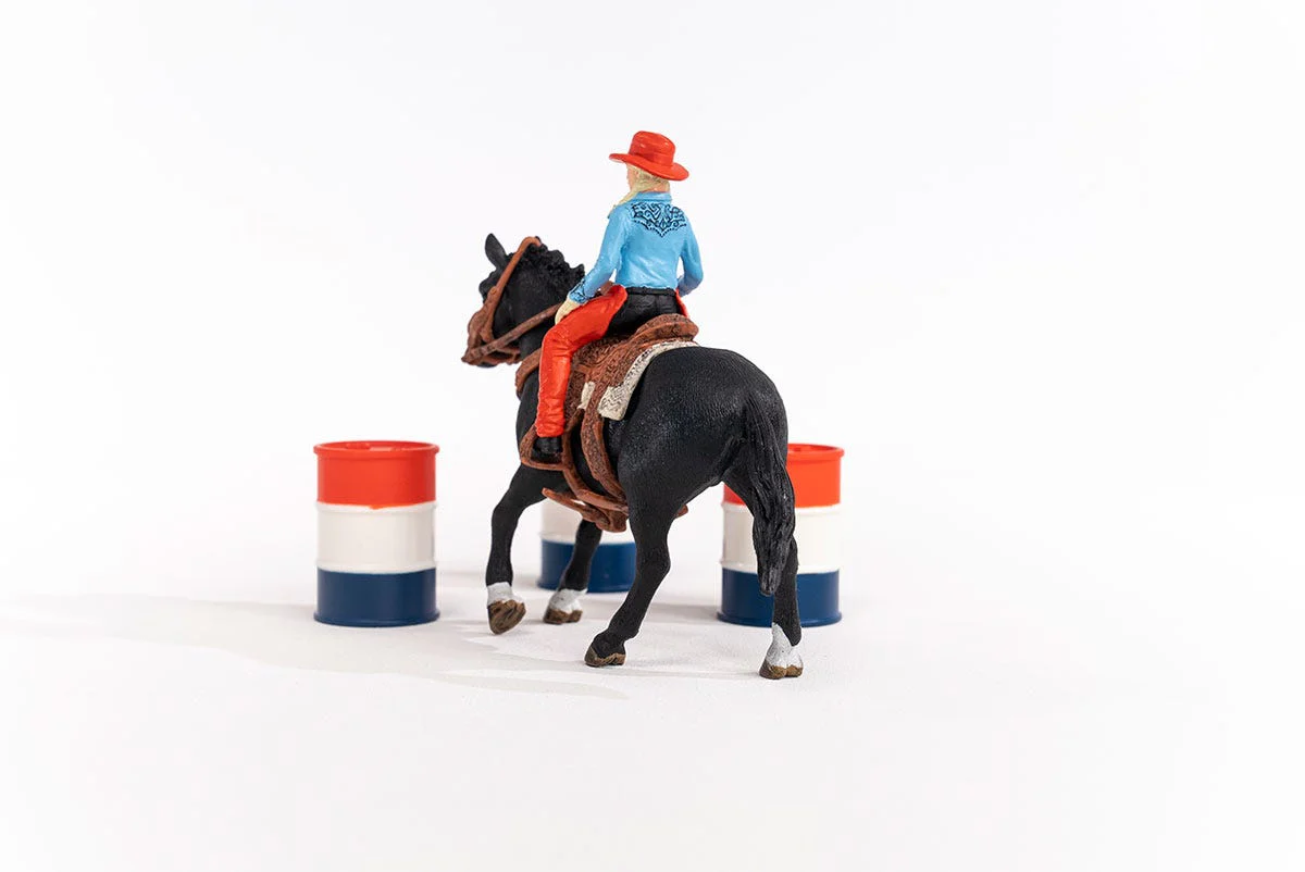 Barrel racing met cowgirl - Image 5