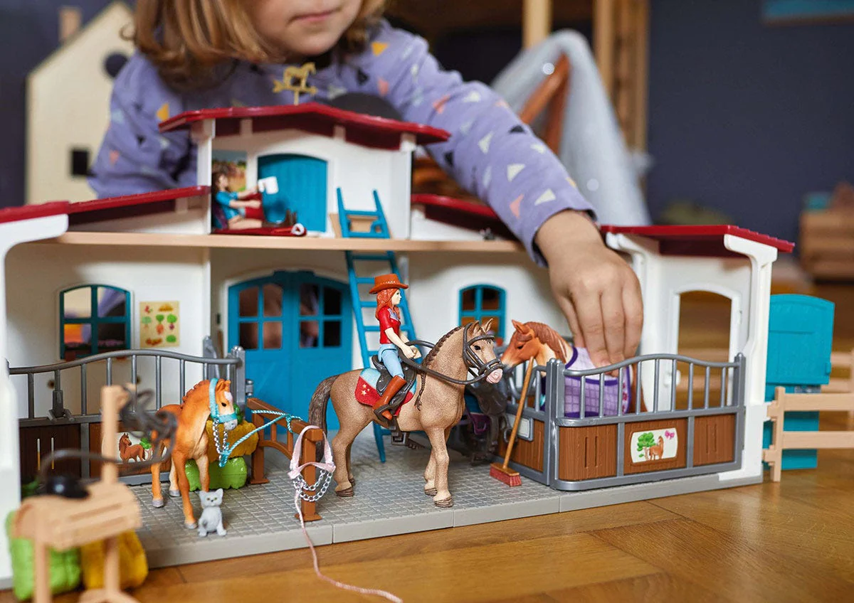 Manege - Image 3