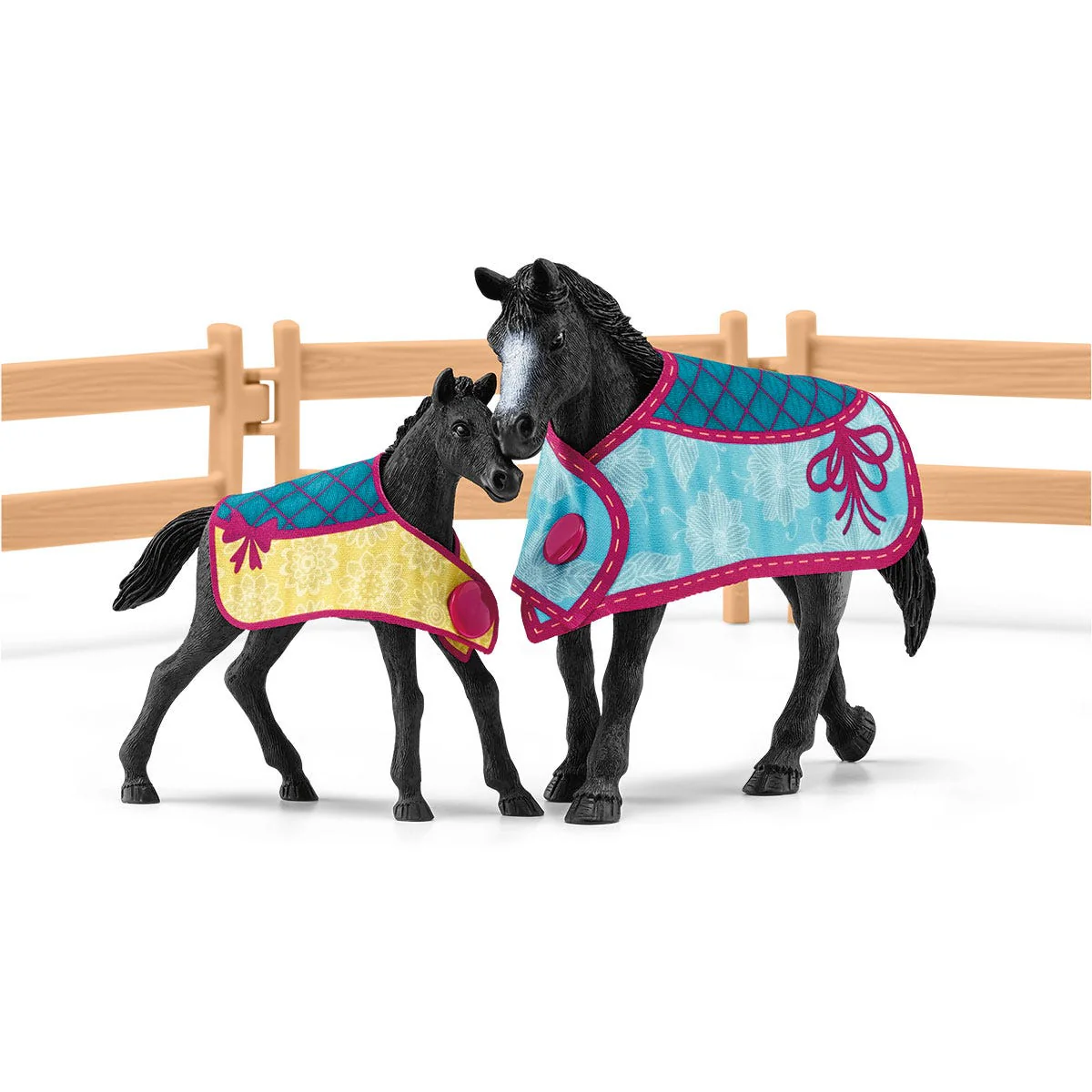 Paardenbox met merrie en veulen - Image 5